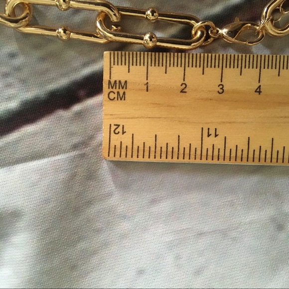 TRENDY GOLD TONE CHOCKER GEOMETRIC STYLE CHAIN - Picture 7 of 7